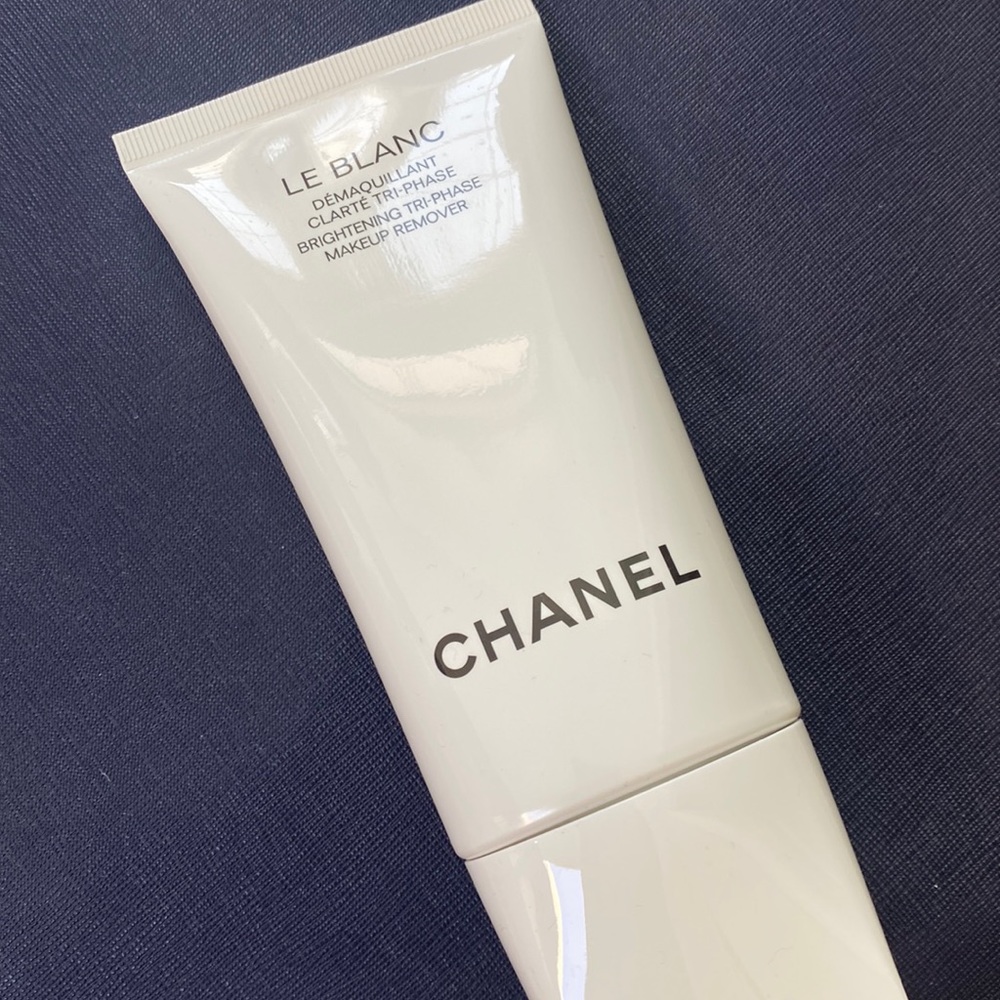 Chanel Le Blanc Brightening Tri-Phase Makeup Remover 150ml